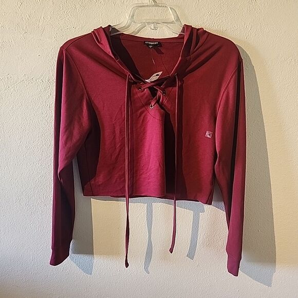 NWT Express Tie Up Red Maroon Hooded Women’s Crop Top Soft XS - Picture 1 of 4